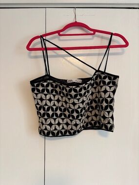 Zara Cropped Black And White Geometric Abstract Tank Top